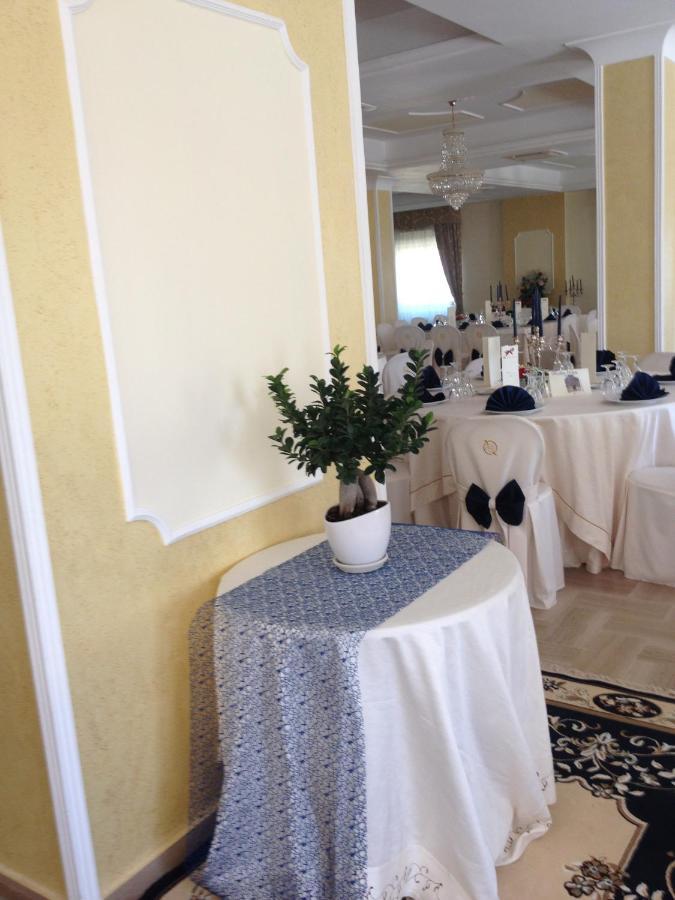 Hotel Al Querceto Tocco Caudio ภายนอก รูปภาพ